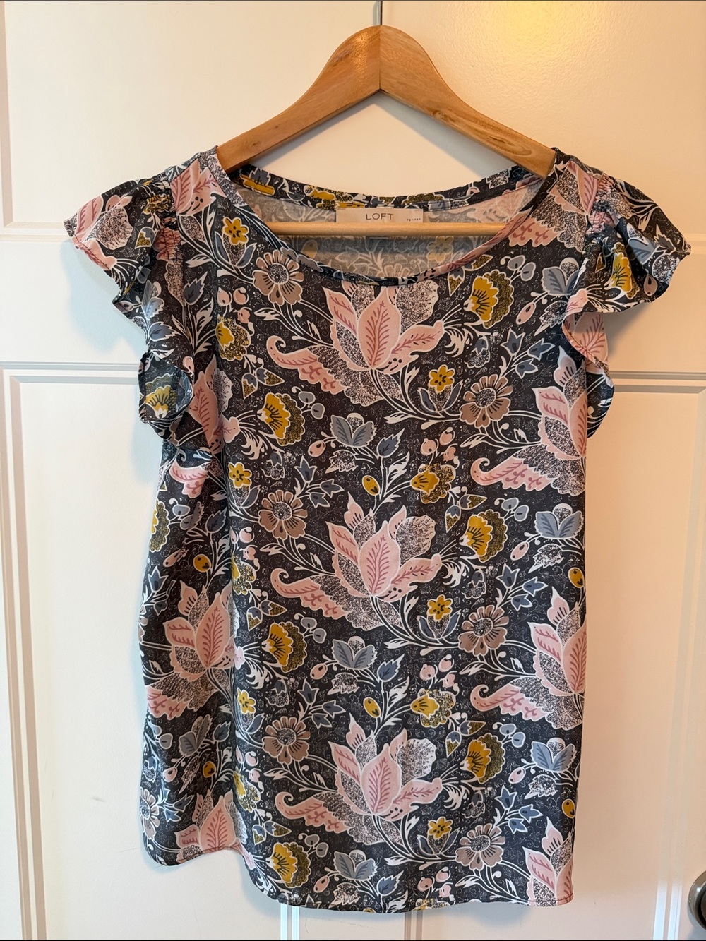 LOFT Gray Floral Mixed Media Short-Sleeve Blouse with Pink and Yellow Accents